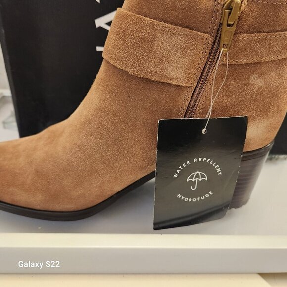 Naturalizer "Lydia" Brown Leather Booties. NIB. Size 9.5 - Picture 5 of 14